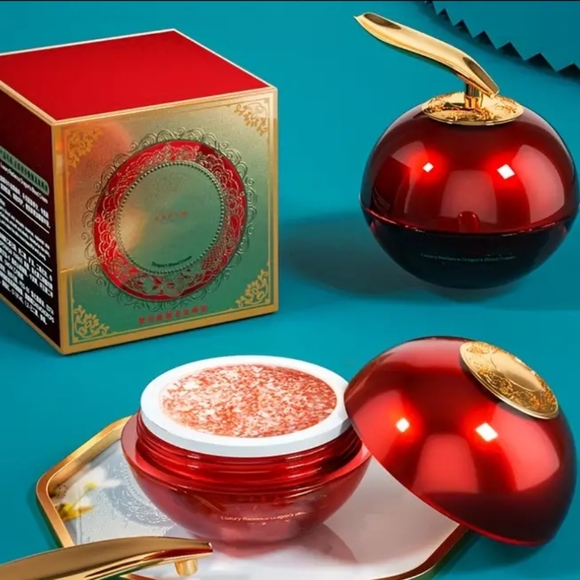 Retinol Placenta Imperial Dragon Blood Balm deep moisturizing and hydrat… - Picture 4 of 4